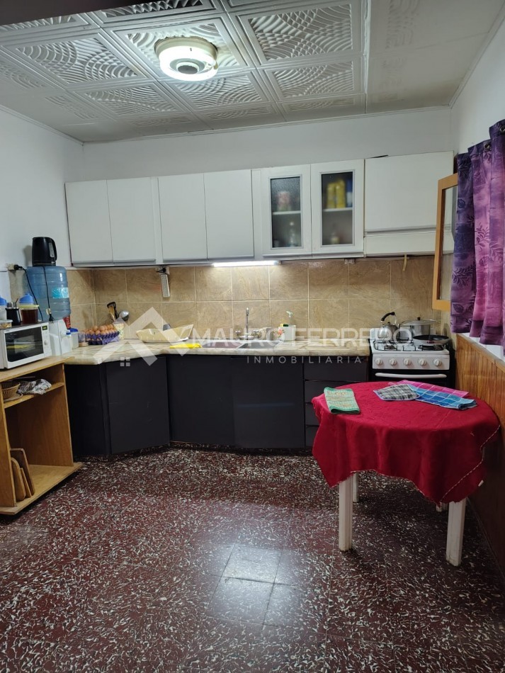  CASA CON LOCAL COMERCIAL - EXCELENTE UBICACION EN GENERAL ALVEAR