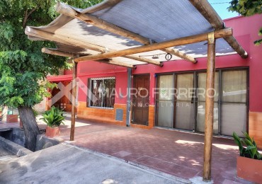  CASA CON LOCAL COMERCIAL - EXCELENTE UBICACION EN GENERAL ALVEAR